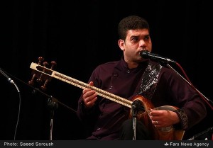 عکس‌های سعید سروش از سومین روز جشنواره موسیقی فجر/ گروه سنتی آوا به خوانندگی وحید تاج