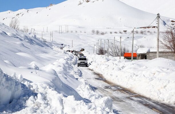 ۲۳۶ روستای لرستان بدون برق / به خاطر بارش برف